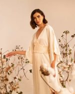 Μεταξωτό νυφικό κιμονό με μακρύ μανίκι ATHENA — λεπτομέρεια υφάσματος